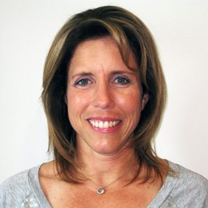 Shelley Yore